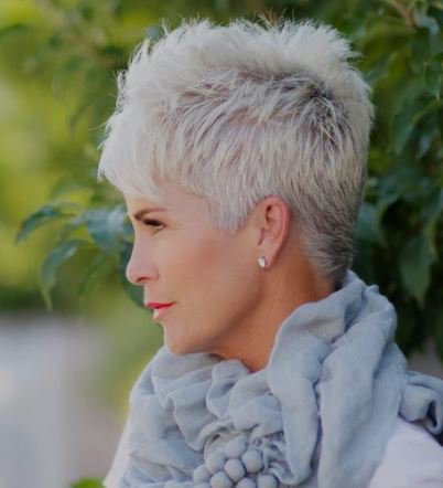 PureEdenSalon's tweet photo. Thinking about taking the plunge and going gray? Check out our website for some tips to make the transition easier. https://t.co/a9bc9bbP7z
#aveda
#goinggraygracefully
#pureedensalon
#hiphair https://t.co/FDxuhWKpdh