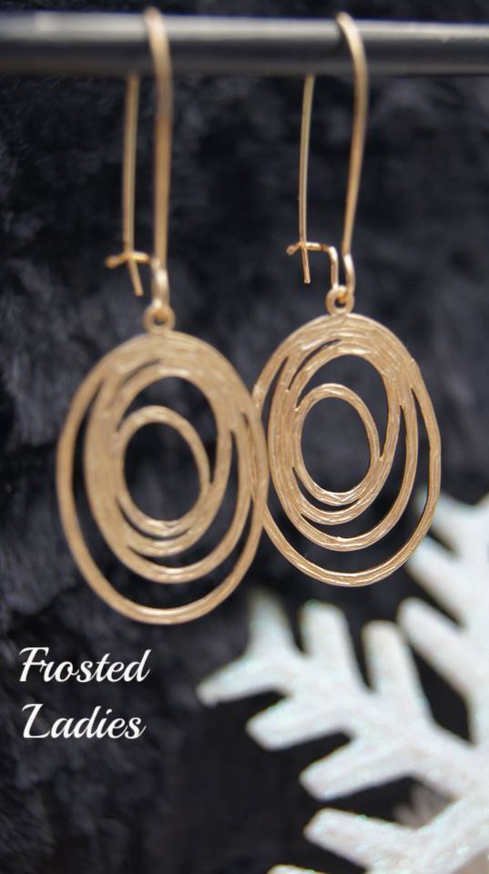 Frosted_Ladies's tweet photo. Shop Online https://t.co/UA5DF1zryP

https://t.co/4zKDuHP2TF https://t.co/D32V8pKJp7