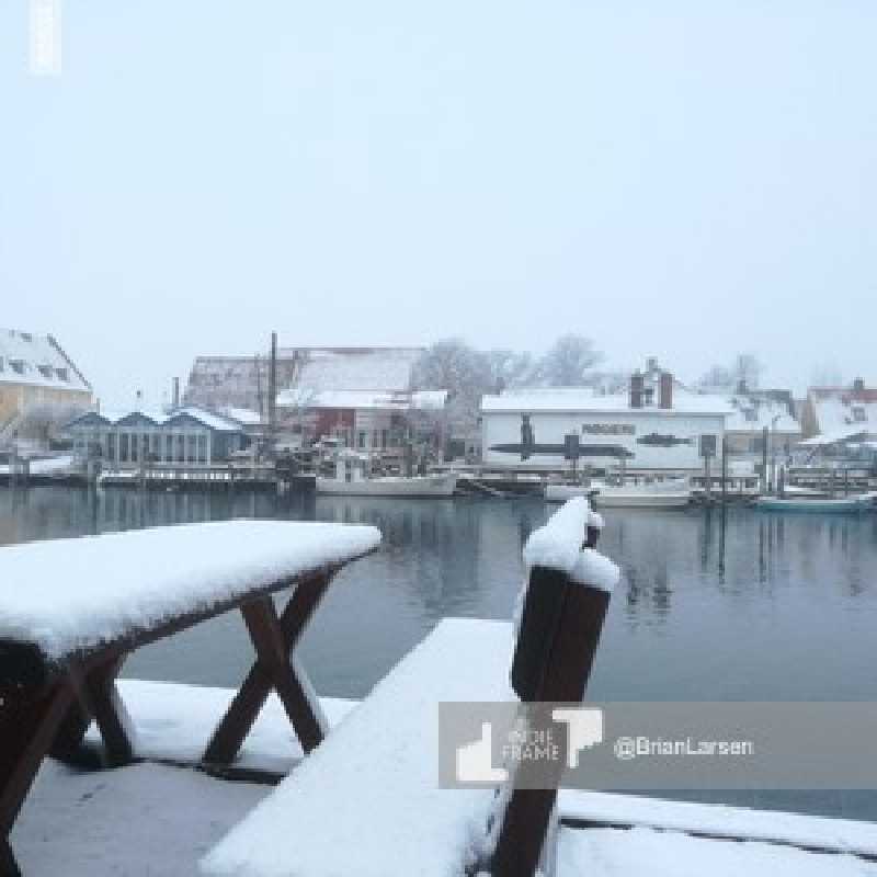 brnlrsn's tweet photo. Winter in Karrebæksminde https://t.co/wISecUFvI7 #indieframe https://t.co/B6ylXL0Xsk