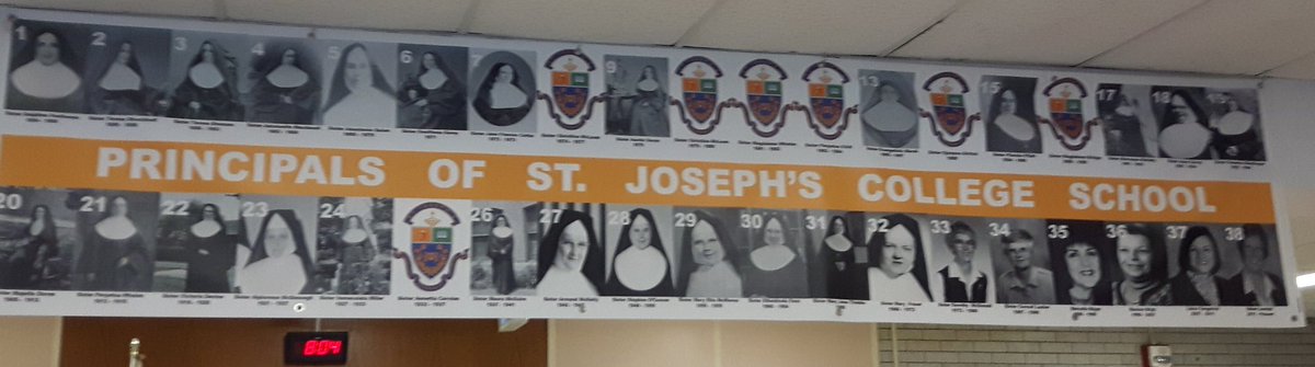 P_SJOA_TCDSB's tweet photo. Celebrating International Women's Day @SJCSWellesley @TCDSB #SJCSfearless2018. In appreciation for the dedication of all those who came before us...we stand on the shoulders of giants @CSJTO. https://t.co/aI9kPbyUw7