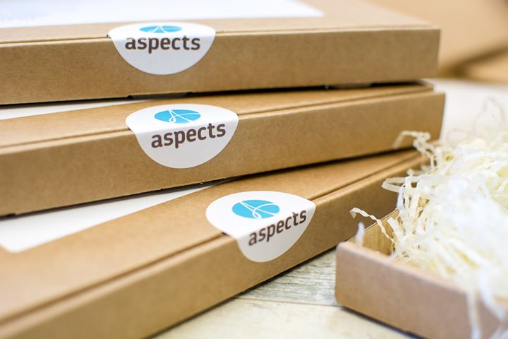 Fastlabelscouk's tweet photo. What a fantastic idea for thank you gifts, we loved creating these labels for Aspects Holidays! #ThankyouLabels #ProductLabels #LabelPrinting #FastLabels https://t.co/qGnBnIb39X