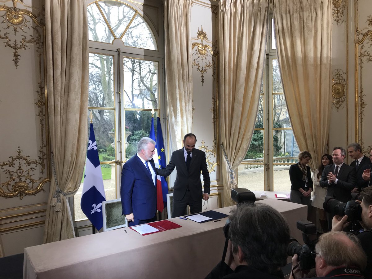 MarianneBeseme's tweet photo. Signature de la déclaration finale des Premiers ministres, pour mise en œuvre des feuilles de route de coopération #FcQc. L’OFQJ mandaté pour développer conjointement des missions de volontariat. L’engagement citoyen au cœur de nos priorités https://t.co/iRtltlqeih
