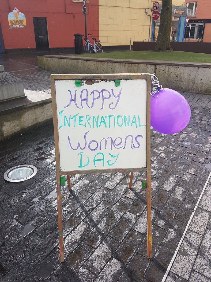 anjabakker's tweet photo. Happy #InternationalWomenDay2018.from #Cloakilty. To all the #wonderful #women in my life... I #love you.
#ilovewomen #womencelebratingwomen #womancrusheveryday
#wearerepealing #repealthe8th
#WomanPower#catholics4choice #repeal #corksaysyes
#catholics4choice #parents4choice https://t.co/1l43W3wt85