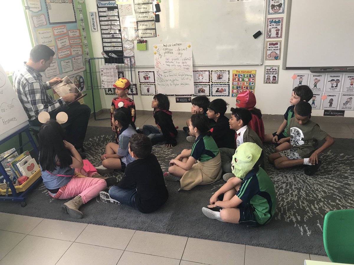 ms_gr8's tweet image. Our fabulous Book Week comes to an end with more dads coming to read to us #BeHappyBeGCS #gcsbookweek