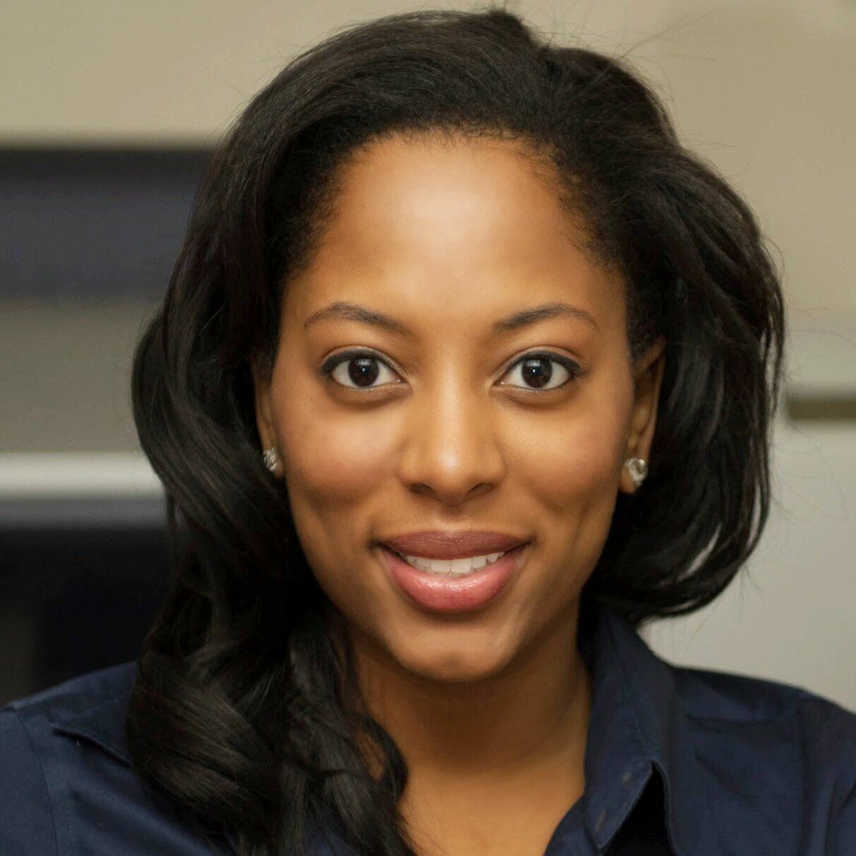 Let's celebrate <a href="/BWE_STEM/">Black Women Entrepre</a> founders! <a href="/rianalynn/">Riana 🥭</a> founded FoodTrace #internationalwomensday2018  #IWD2018 #black #female #founders