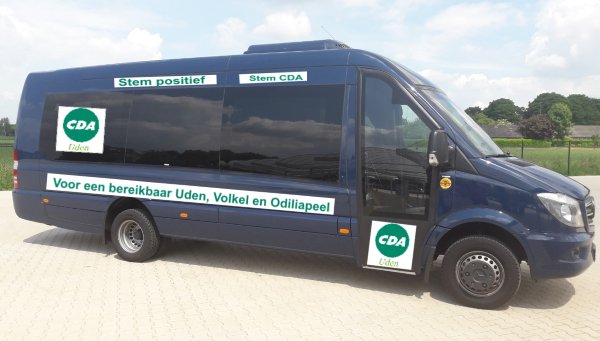CdaMaashorst's tweet photo. r wordt al jaren over gesproken, maar nu is het eindelijk zover: Uden krijgt een stadsbus. #positiefgestemd  #udenstadsbus https://t.co/Vz7fpoMojz https://t.co/TwCYgYHFA8