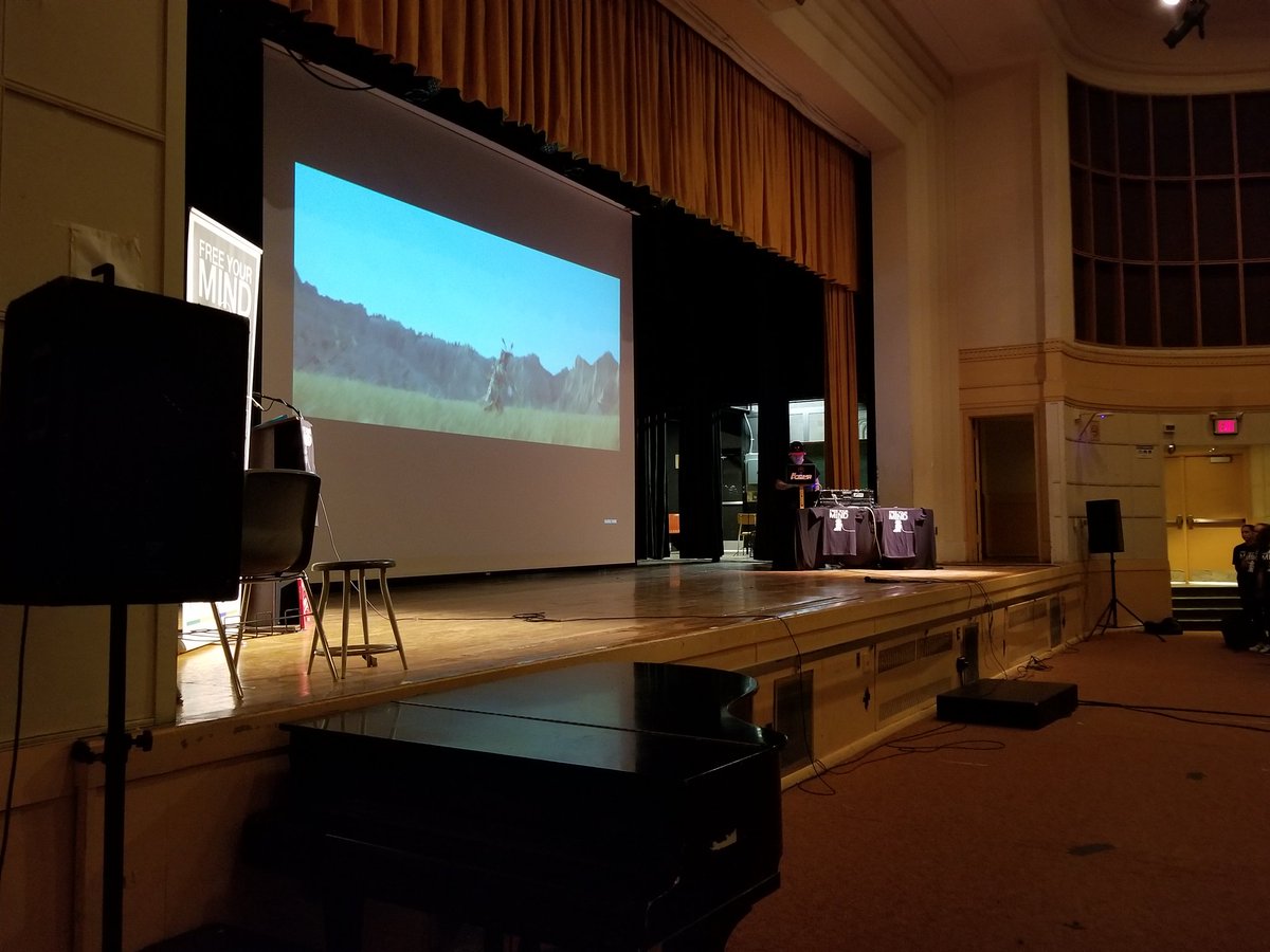 Niecsa's tweet photo. #HipHopSTEAM amazing multi media acknowledgement of the land we are on! Great way to open the day. https://t.co/CmRcEq6Q1l