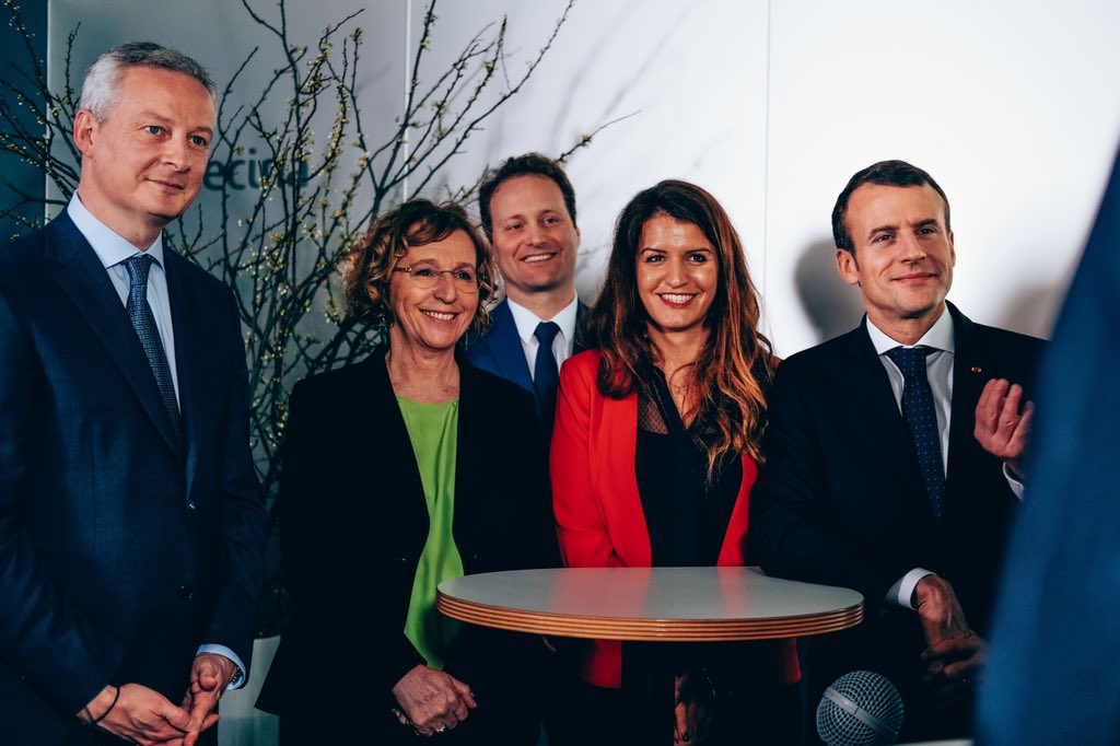 BrunoLeMaire's tweet photo. Égalité professionnelle femmes - hommes : nous allons mettre en place un système de « name and shame » pour être transparents sur les entreprises qui respectent le moins la loi.

Mettons également en lumière les bons exemples comme @Gecina ! #8mars https://t.co/15SF6tuG6s