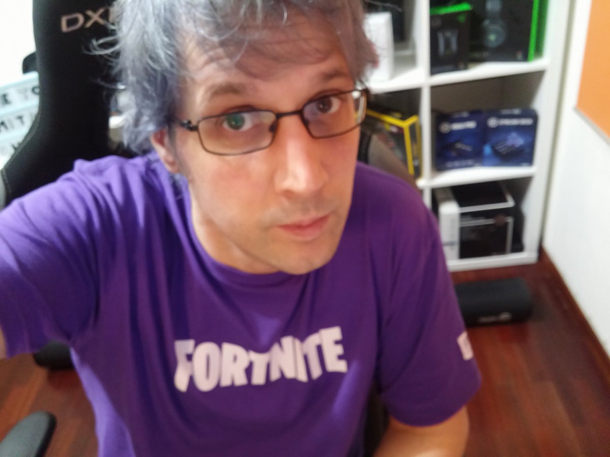 Melandryu's tweet photo. Os presento el geraldo de rivia vigues , yo me daba eh... https://t.co/lmlPLvFppR