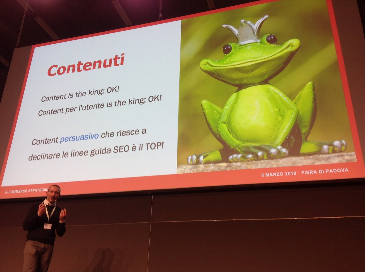 alemarengo's tweet photo. Le batterie mi stanno abbandonando! Ma ho tempo di immortalare e ascoltare uno dei miei speaker preferiti @merlinox che ripassa le basi rispondendo con delle pillar answers alla domanda: cos'è la #SEO? 😎 #espd18 https://t.co/ODpteK3LLB