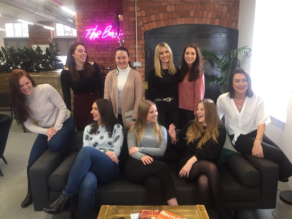 ForwardRole_Bri's tweet image. I’m genuinely inspired every day to be working with this team of incredibly powerful and confident women. Happy International Women’s Day! #fewmissing #PressForProgess #internationalwomensday #internationalwomensday2018  #IWD2018 #