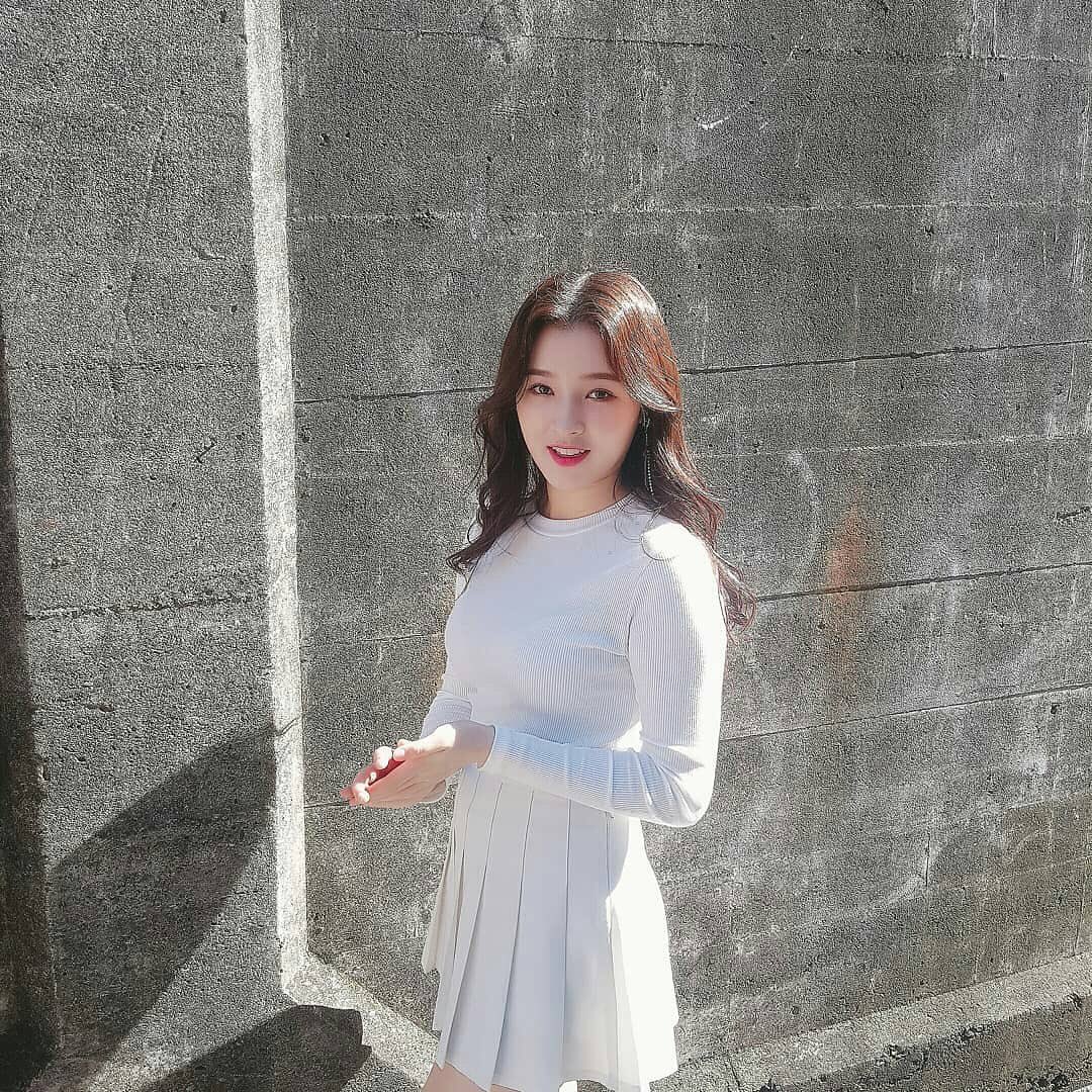 YeonwooYuji's tweet photo. 「美」 https://t.co/qGyQJk9EgU