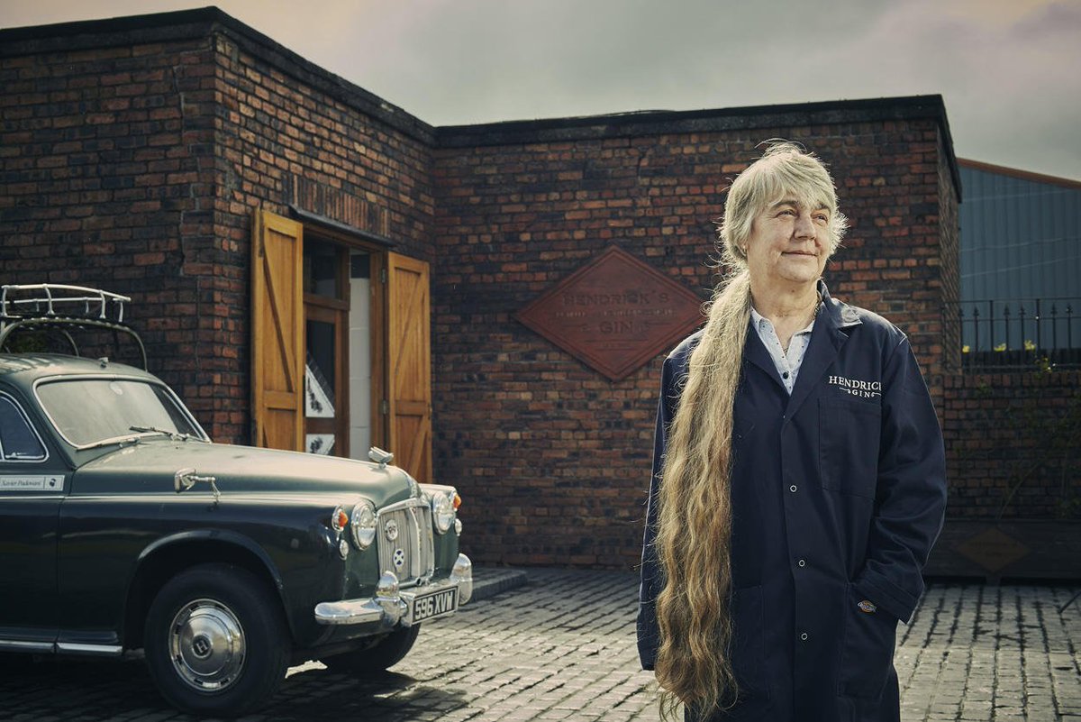 Hendrick S Gin Hendrick S Gin Was Created By A Great Woman Lesley Gracie Is Part Alchemist Part Liquid Poet And Part Scientist Cheers Internationalwomensday T Co Cmkg0nxtef