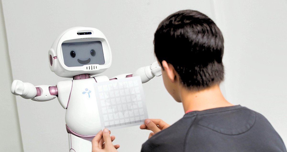 Are you attending the last day of <a href="/hri2018/">hri2018</a> ? Come and meet <a href="/QTrobot/">QT robot</a>, the humanoid expressive social #Robot in the exhibition room. ow.ly/KPPK30iL8OM