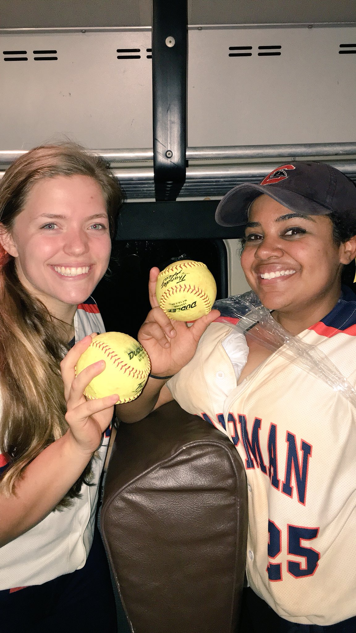 Chapman Softball (ChapmanSoftball) / Twitter