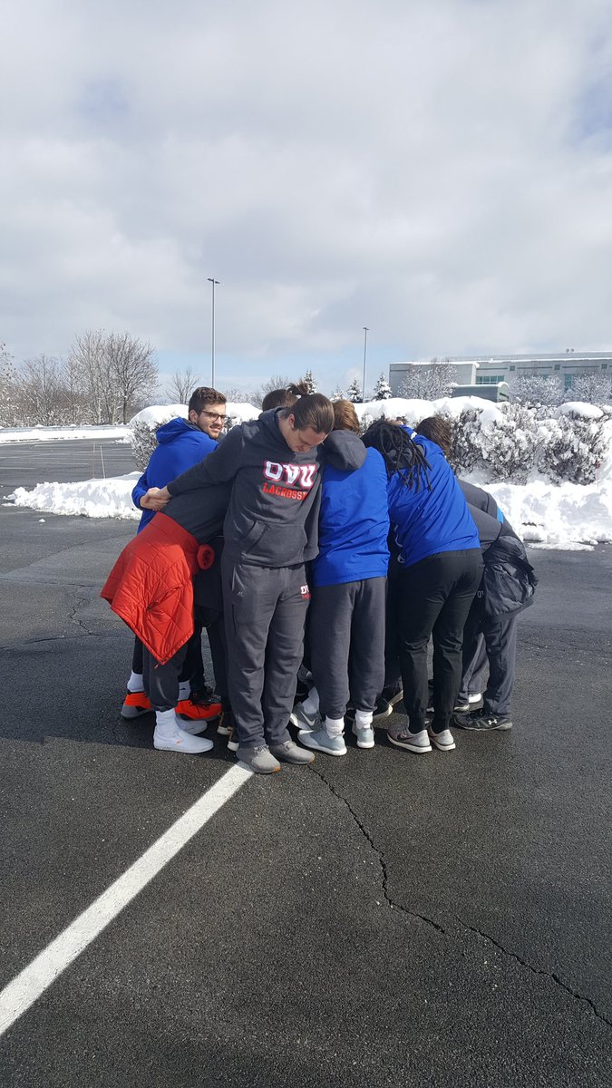 Just a little human knot during our morning walk! #GoScots #TeamBuilding
