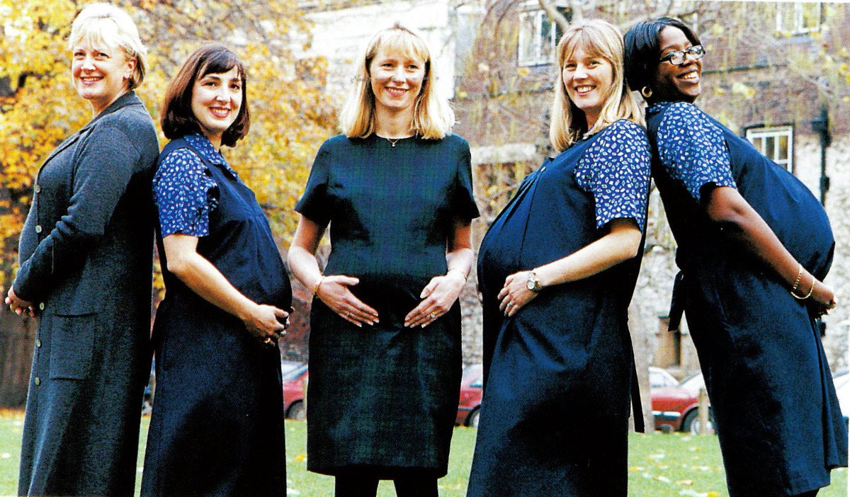 marksandspencer's tweet photo. 4/4 In 1999 we were selected as the flagship company for a leading UK charity on pregnancy health - for our pregnancy accreditation programme, excellent working conditions and policies for pregnant staff! #InternationalWomensDay2018 https://t.co/dGxkxchQwc