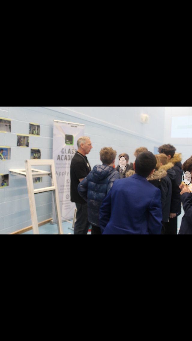 WEPROMISEFUTURE's tweet photo. Pete from our Glass Academy, demonstrating some of his skills to future learners who where then encouraged to have a go themselves.  Two of our own learners manned the plumbing and plastering stations and did us proud. Well done guys👍 https://t.co/xvAJrvUQdM