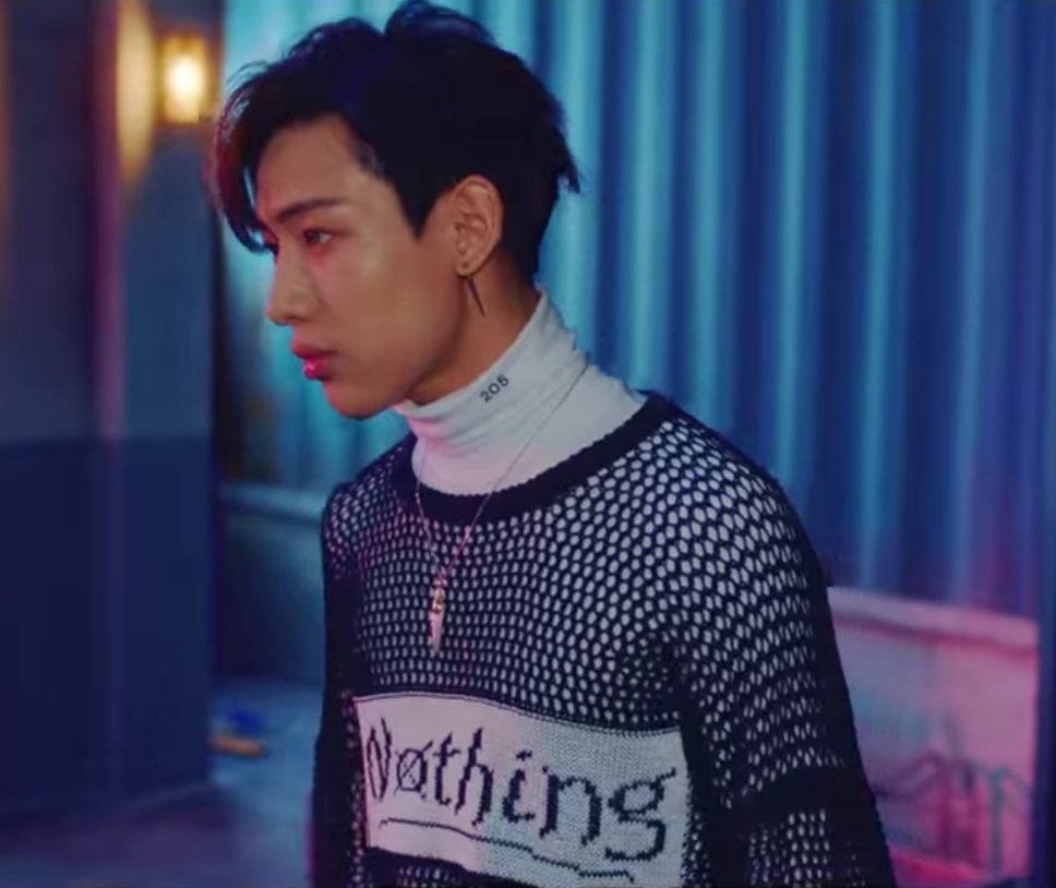 180309] Bambam wearing for Maison Mihara Yasuhiro - Nothing Jumper for GOT7  \, image size:968x814