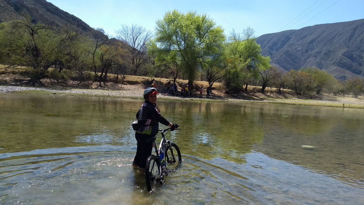 ComanchesMTBMx's tweet photo. Rodamos de la ciudad de #MatamorosCoahuila #coahuila rumbo a la #PresaFranciscoZarco #Durango
#mtb #mtblife #cyicling #bikers #biker #mtbstyle https://t.co/lJSsud9WhZ