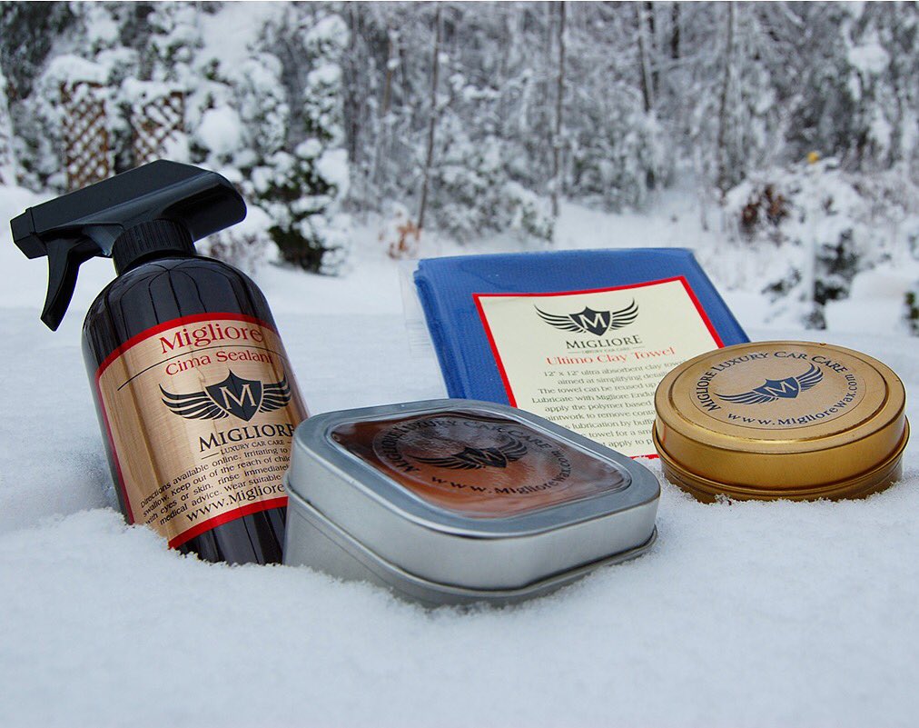 It's a lovely day here in Connecticut! #snow #snowscape #carsealant #carnauba #carnaubawax #detailersofig #detailersunite #detailingaddicts #carsealant #autodetailing #detailed #carcare #carsovereverything #carsofinstagram detailing #ceramiccoating #entrepreneur #connecticut