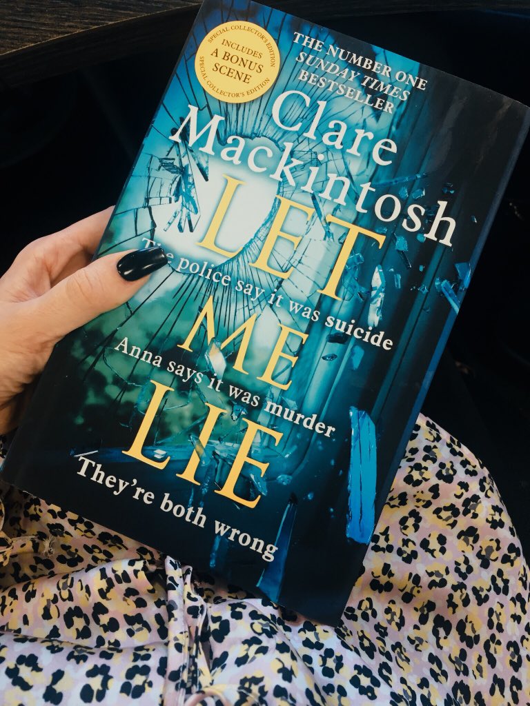 booklovebybee's tweet photo. That wait suddenly all seems worth it to have this beauty in my hands! ❣️ @claremackint0sh #LetMeLie #PublicationDay #BookTour #bookblog #crime #thriller #bookreview https://t.co/oZPDDQqM5a