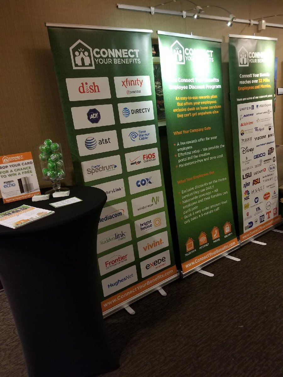 BenefitsForHome's tweet photo. We're out here at #HRDA2018! Be sure to come chat with us, we're the ones in the green jackets! https://t.co/C9EutIsFRB