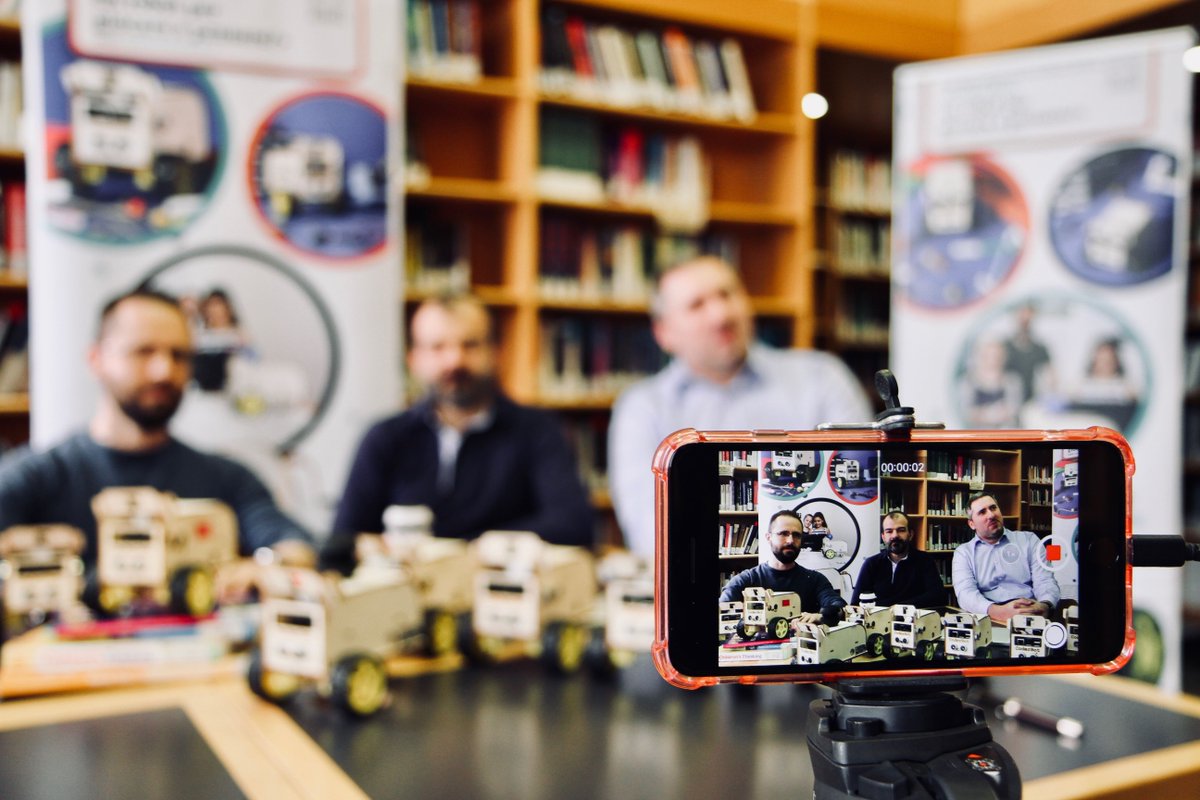 coderbotorg's tweet image. #CoderBot live da @LaFeltrinelli di Piazza Piemonte a Milano! Domenica 11 marzo dalle ore 11 alle 13 venite a scoprire come funziona il nostro robot o seguite la nostra diretta.
Il team di CoderBot sarà presente per soddisfare ogni vostra curiosità!
@unimib @DeRevOfficial