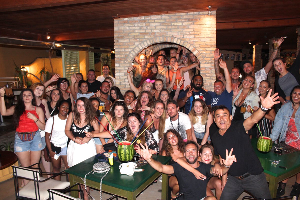 The best place for #livemusic and #melon is <a href="/TKDs_kavos/">TKDs - RODNEYs</a> google us and <a href="/CrazySpeedboat/">CrazySpeedboatKavos!</a> right now and have a read... see you soon