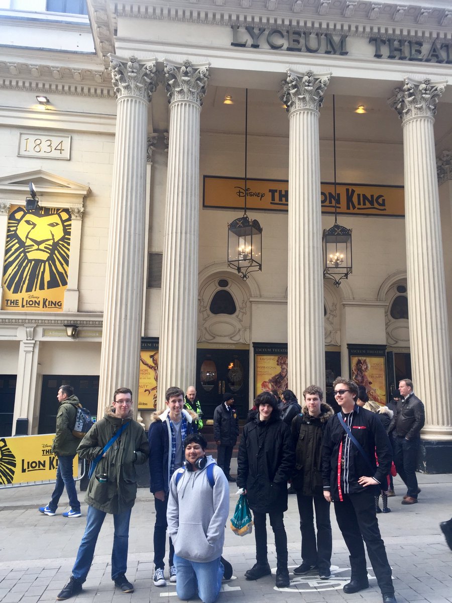 IBCPTeacher's tweet photo. A little snapshot of yesterdays @iborganization @ib_c_p/@ArtsAward trip to Lion King in London...what a treat! #hakunamatata https://t.co/ooogbYl7zm