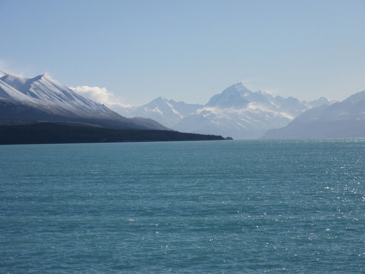 Turistukeando's tweet photo. El Parque Nacional Monte Cook en #NuevaZelanda es conocido por ser uno de los destinos favoritos de los alpinistas, con un paisaje blanco en cualquier día del año que impresiona con sus glaciares y los campos de nieve. https://t.co/EjMPUkgu1T