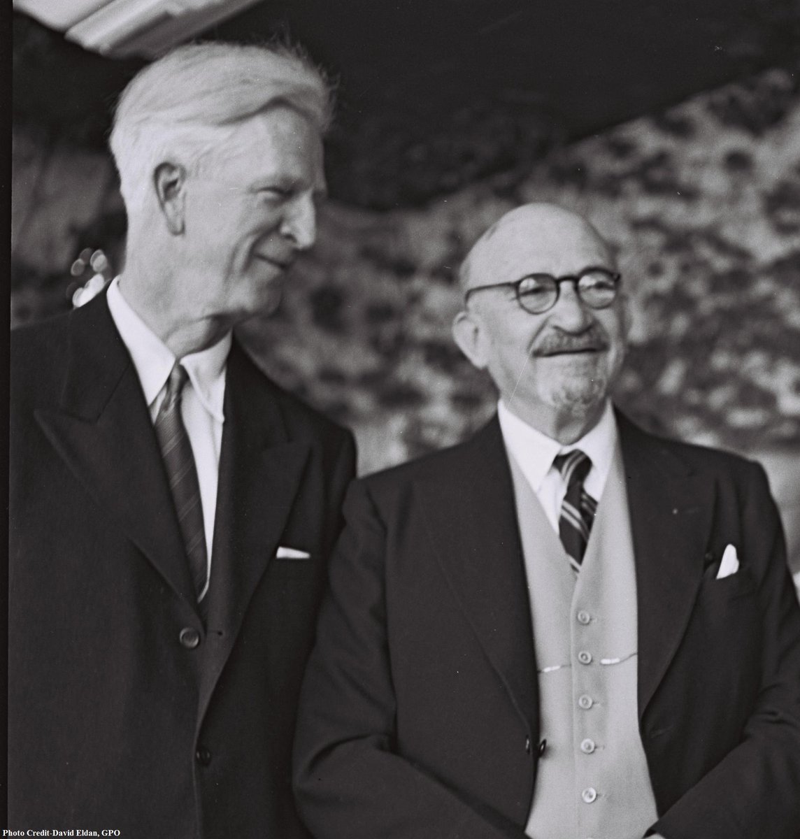 AmbDermer's tweet photo. #6 The 1st US Ambassador to Israel, James McDonald, was a life-long defender of the Jewish people, working tirelessly to arrange for the transfer of Jews out of Germany, then pressing for admission of Jewish DPs to British Mandated Palestine.
https://t.co/IUSw6fGSJC https://t.co/wCUZiTsidv