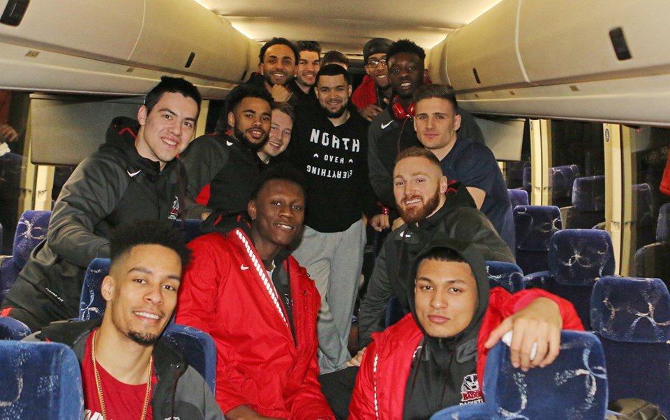 MetroPrepSports's tweet photo. Metro Prep alum Daniel Caldwell and the @BrockBadgers basketball team are headed to the Canadian Championships. Read more about their journey, including a motivational visit with Toronto Raptors' Van Vleet: https://t.co/mWlA7eLQtJ #metropredators #metroprep https://t.co/T9Q2y7lB4S