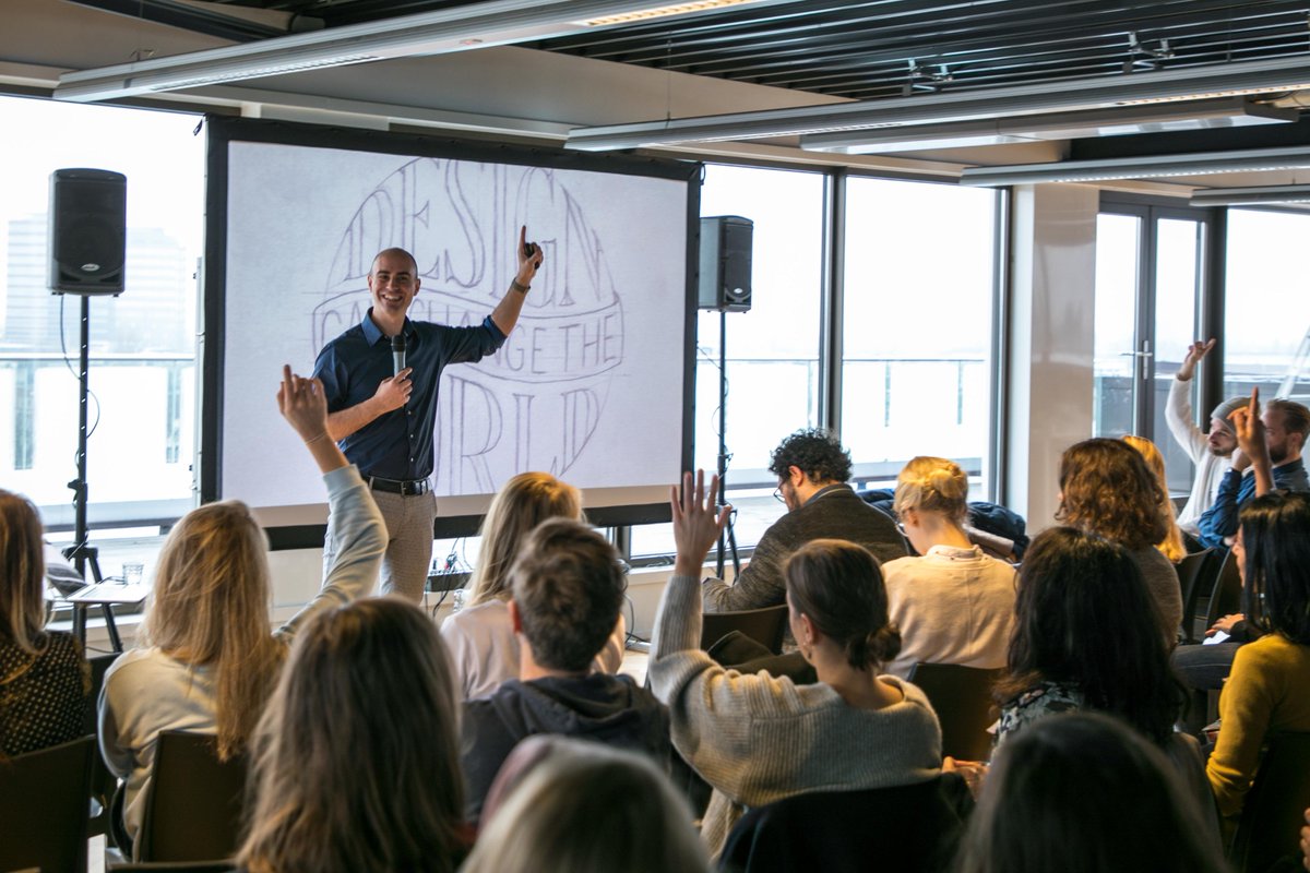 Amsterdam_CM's tweet photo. Photos from our #CMcuriosity with Marco van Hout are now online › (@demadera) https://t.co/NL43I0NuPA (📷: Lily Heaton). The video will follow soon, stay tuned! https://t.co/kvC01o8GZy