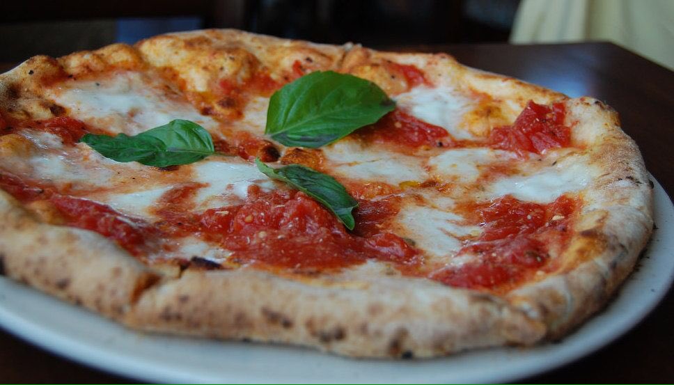 antidieta_'s tweet photo. Non avrei mai immaginato di poter mangiare una pizza e perdere peso!
info: nutrilatuavita@gmail.com #salute #alimentazione #nosugar #lowcarb #proteic https://t.co/dE1G402Ifc