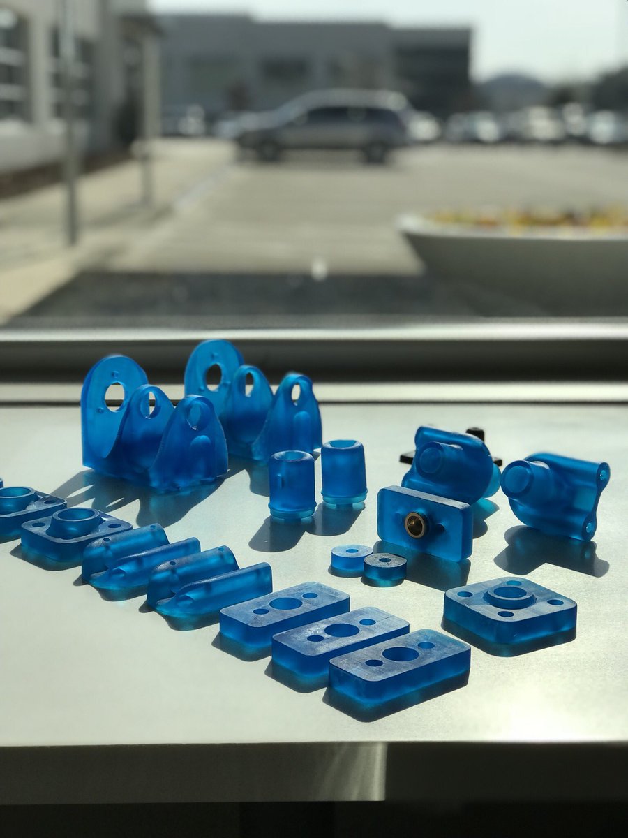 lovesarussian's tweet photo. Keeping the @formlab busy! #fixturedesign #industrialdesign #designthinking #3dprinting #therealtimegroup #mechanicalengineering https://t.co/0npd2Kpjln