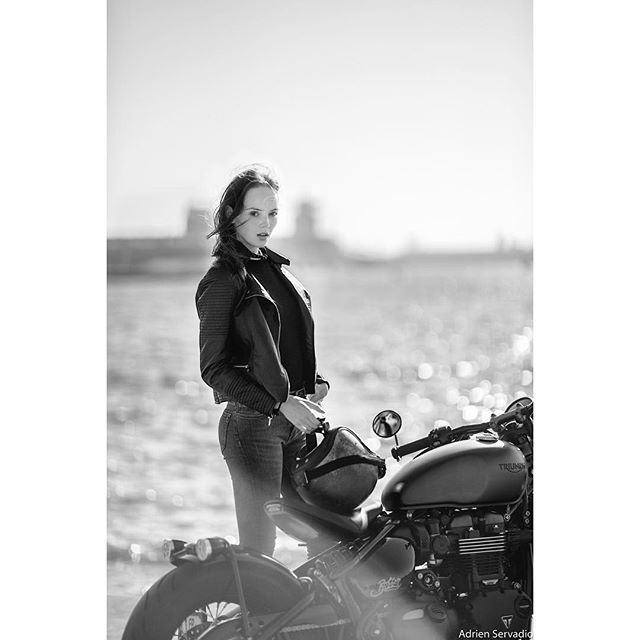 AdrienServadio's tweet photo. When @daniellekroon stole my bike 👑👑👑 ~ ~ ~ #sombrebeings #ftmeof #portrait_vision#theportraitpr0ject #featuremeofh#portraitmood #kdpeoplegallery#igPodium_portraits #myphotoshop#bleachmyfilm #earth_portraits#facesobsessed #kdphotostudio#Gramkilla #pursuitofportraits #ftwotw#… https://t.co/O4NNgnuXc1