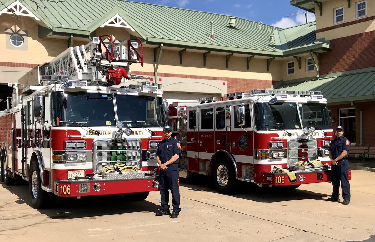 ArlingtonVaFD's tweet photo. The Engine &amp; Truck Drivers at 106-C taking pride in their freshly washed apparatus on this beautiful day! Join our team and you can have pride too! #LastDayToApply #GetThoseAppsIn https://t.co/Er1Ld0vziP