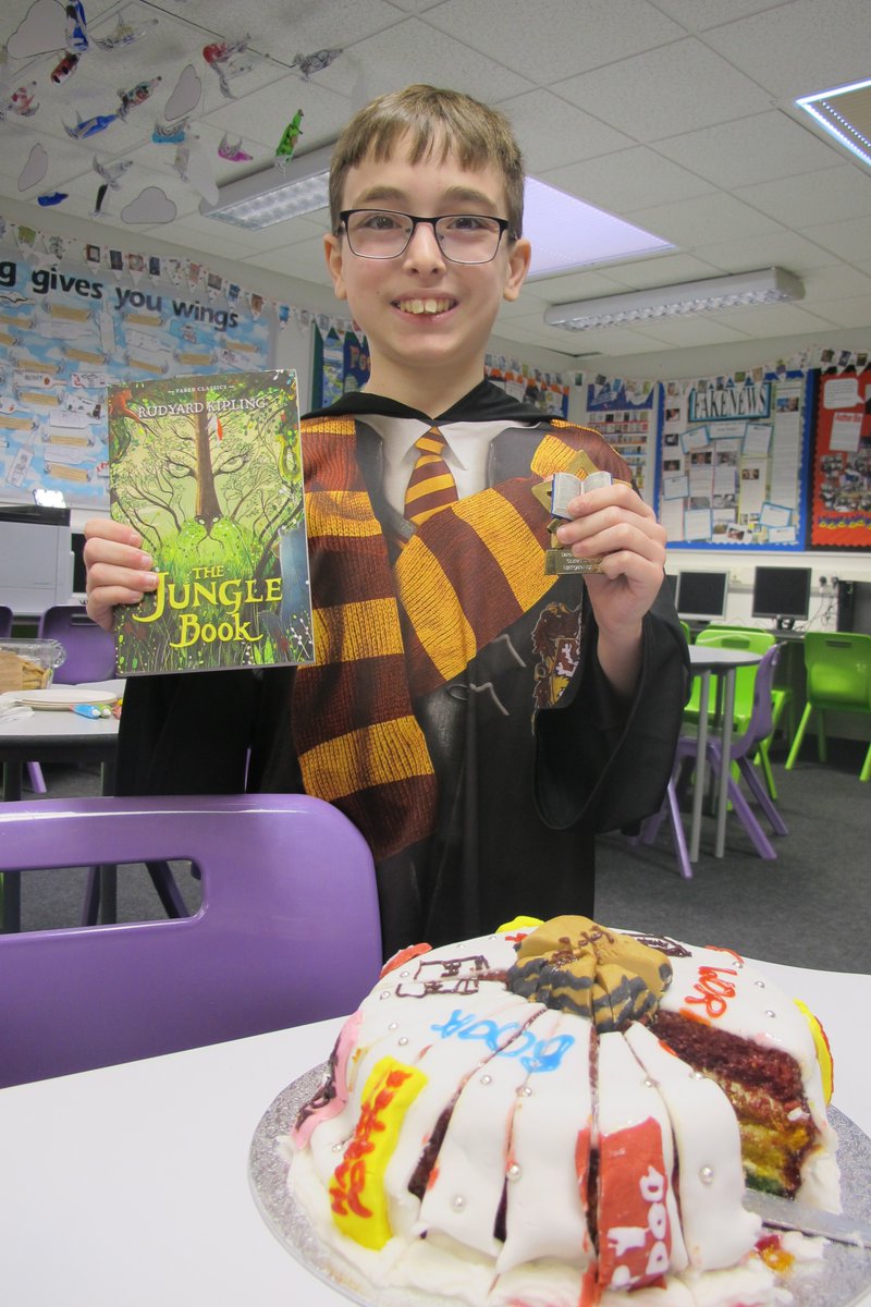 NGatelibrary's tweet photo. A huge well done and thank you to all of the pupils who baked for our bake sale. But a particular congratulations to Jack and Caitlin who are our joint 1st place Bake Expectation winners! #bakeexpectations #WBD18 @NgateDereham https://t.co/JBWwiWFVjt