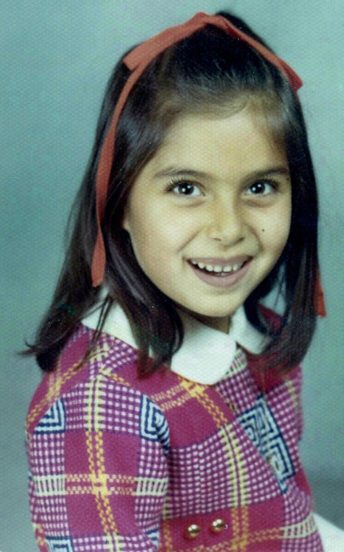 WellMedica's tweet photo. In honor of  #InternationalWomensDay we are celebrating with a #ThrowbackThursday of our favorite lady! We'll give you a hint: smart, gorgeous, and is one hell of an injector! 😉

"Here's to strong women. May we know them. May we be them. May we raise them."  #DrDima #IWD2018 https://t.co/mUkRtbaSfm