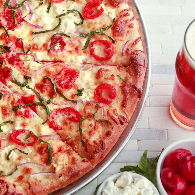 Who wants restaurant news? Who wants to win free food? You can have both with Tastebudz Plus The Weekend Music  scene richmondnavigator.com/tastebudz/tast…