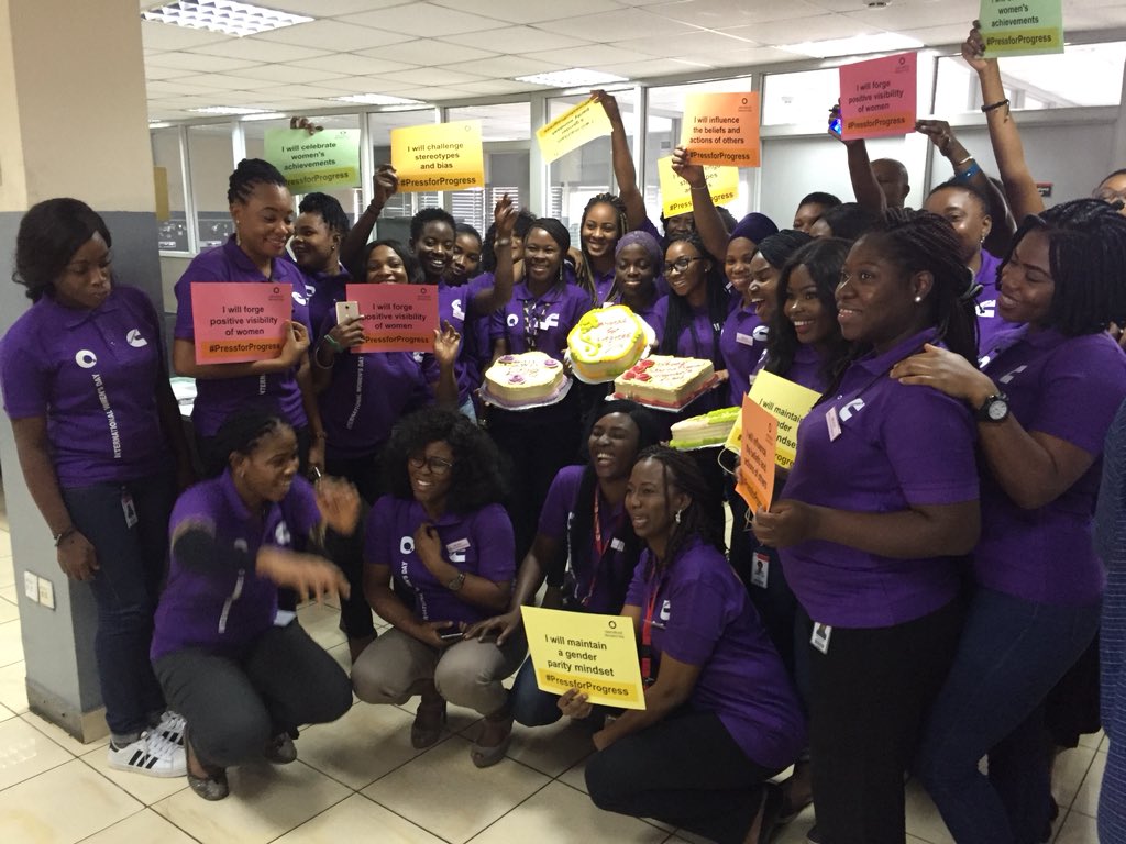 SarahBlooArts's tweet photo. Happy International Women’s Day 👭👭👭👭👭👭 #women’sday #Cummins #cumminswestafricaltd #cwal https://t.co/8ws5FlTLnU