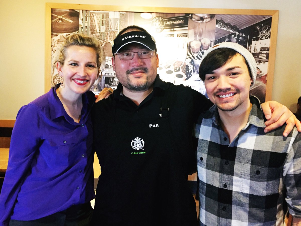 PanStarbucks's tweet photo. Your new #coffeemaster.  #starbucks #tobeapartner https://t.co/2eZb4nWmwU