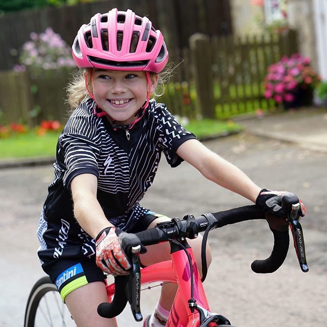 specialized_ca's tweet photo. "To all the little girls [who are watching], never doubt that you are valuable and powerful and deserving of every chance and opportunity in the world to pursue and achieve your own dreams." —Hillary Clinton

We're celebrating International Women's Day, … https://t.co/1mFkqLr88d https://t.co/8HzBx0wBDV