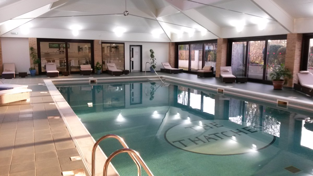 talltreeslodge's tweet photo. Easter holidays are just around the corner, why not treat yourself and come and relax in the spacious Tall Trees lodge 67. #SWGolf @TheSalcombeDeli @Lodgeinsights @DevonTopDays @SavourSalcombe @Littlehempston @WeW https://t.co/Ayf770PwVh