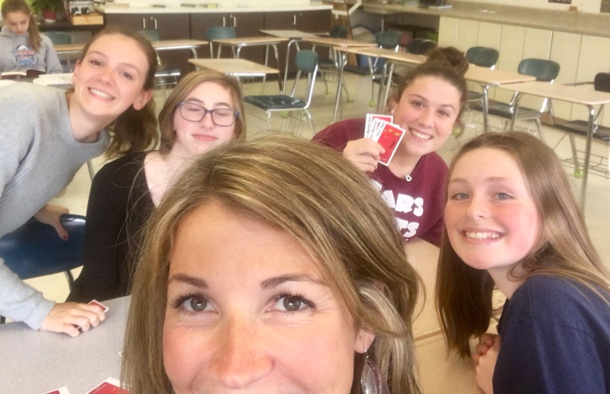 reinemoreads's tweet photo. #102point0 #girlsrule #lovetheseladies https://t.co/5axvu1E0lT