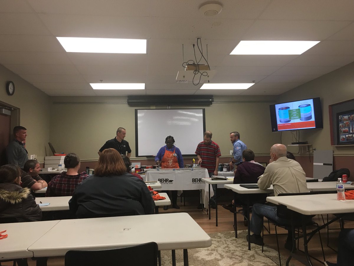 6843ops's tweet photo. Another great day of training. Thank you Bear team. #sellmopaint. https://t.co/YzXkWUBxDM
