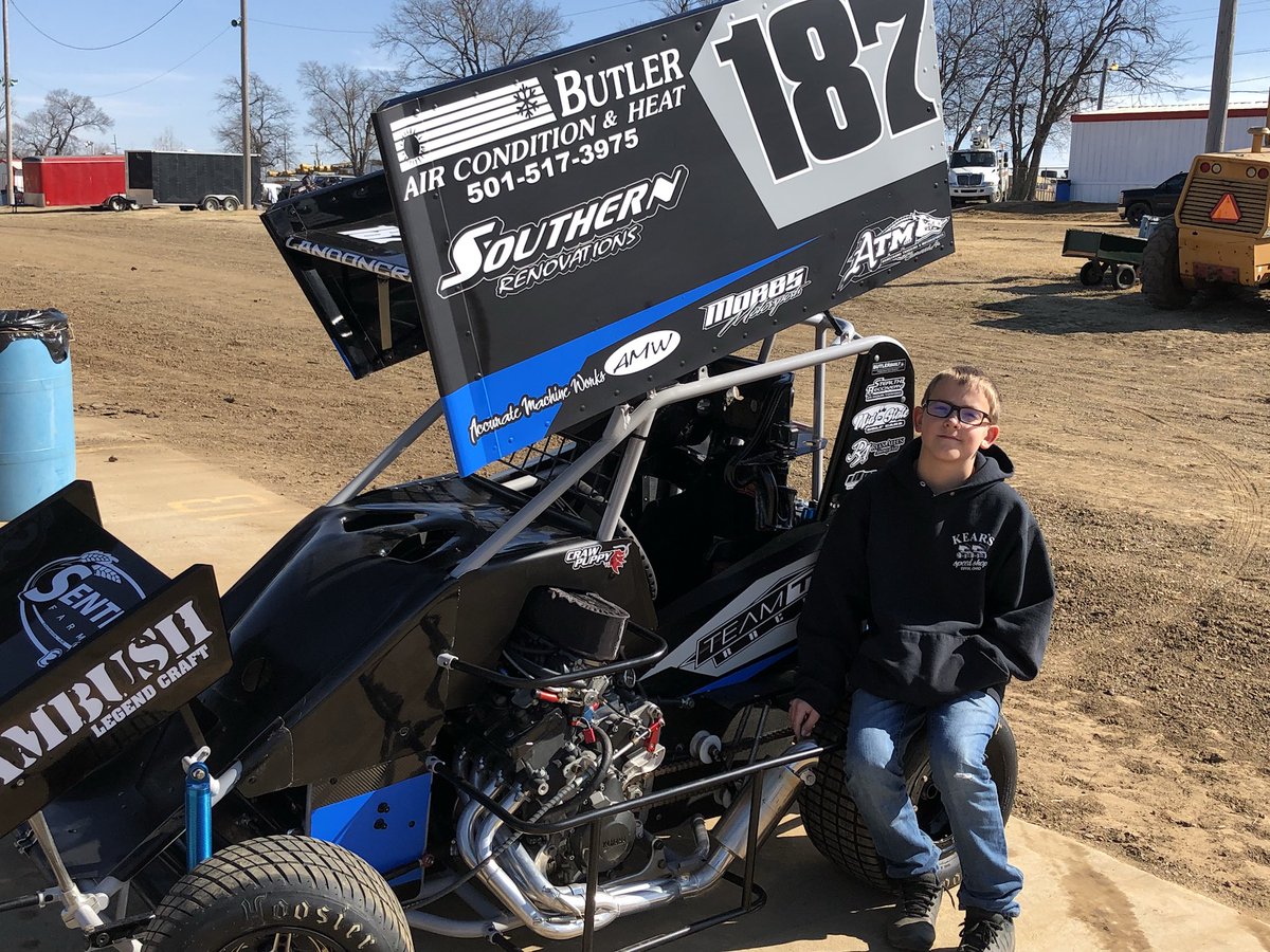 LCRacingOnline's tweet photo. It’s race day for the CrawPuppy in Tulsa, OK! https://t.co/GoSnJa2qVm