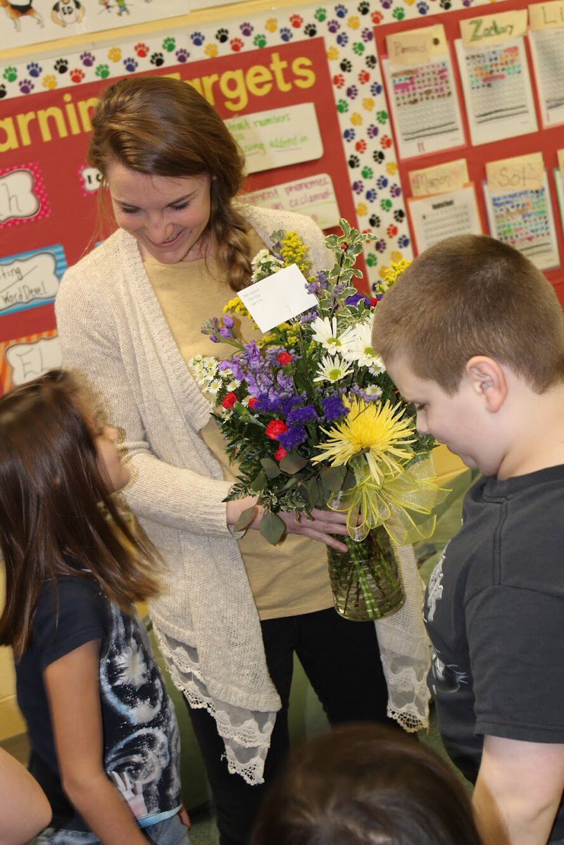 WestfieldWild's tweet photo. Congratulations to Hanna Holder, Westfield Teacher of the Year! #promise4ALL #scsed https://t.co/21dxjBU1ho