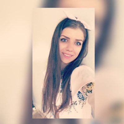 farrah_sleem's tweet photo. زمان عن هاد التويتر 🎀 https://t.co/1dW3qPpX2b